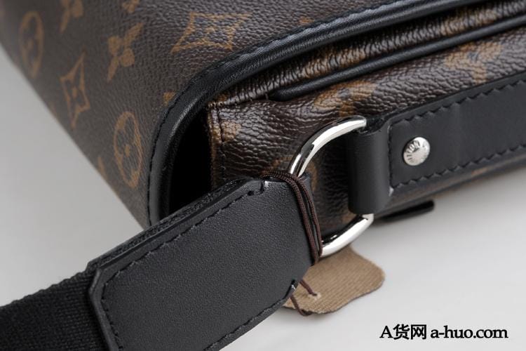 LV灰花色拉链单肩包4